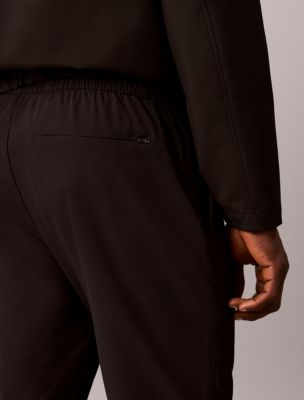 Мужские брюки Calvin Klein Slim Tech Pull-On Dobby Pants — фото 4