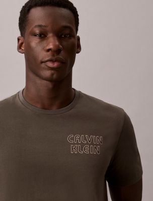 Мужские футболки Calvin Klein Retro Logo Graphic Classic T-Shirt — фото 2
