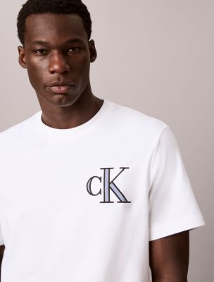 Мужские футболки Calvin Klein Varsity Monogram Patch T-Shirt — фото 2