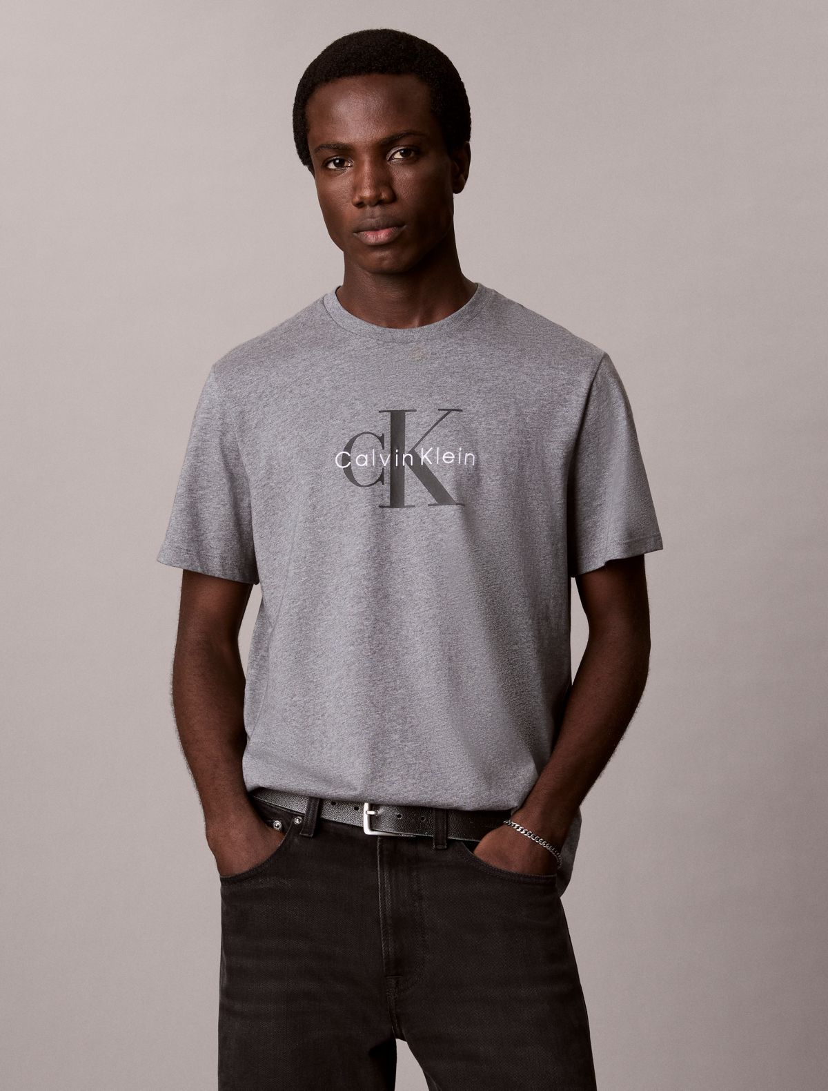 Monologo Tee