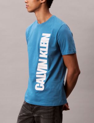 Vertical Logo Graphic Classic T-Shirt | Calvin Klein