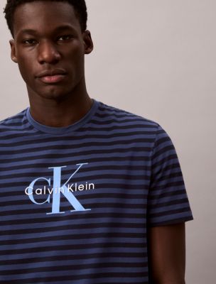 Мужская футболка Calvin Klein Monologo Graphic Stripe Classic, цвет: Джинсовый / Сапфировый — фото 3