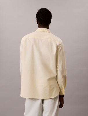 Мужские рубашки Calvin Klein Logo Graphic Washed Oxford Button-Down Shirt — фото 4