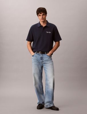 Мужские рубашки Calvin Klein Script Logo Graphic Pique Relaxed Polo Shirt — фото 3