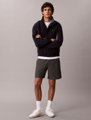 Мужские куртки Calvin Klein Lightweight Nylon Colorblock Windbreaker Jacket — фото 4