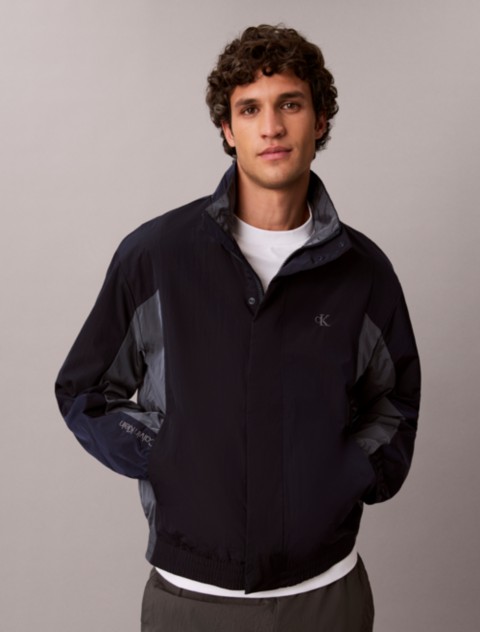 Мужские куртки Calvin Klein Lightweight Nylon Colorblock Windbreaker Jacket