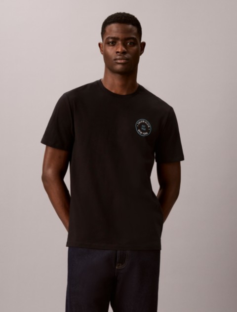 Мужские футболки Calvin Klein Travel Stamp Graphic Logo Tee