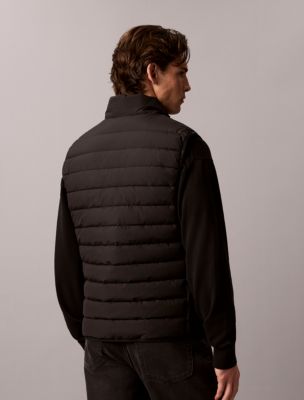 Мужские жилеты Calvin Klein Lightweight Ripstop Packable Puffer Vest — фото 4