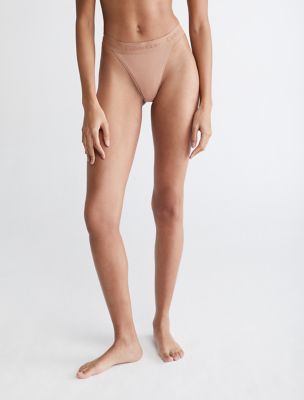 Standards Thong, Clay