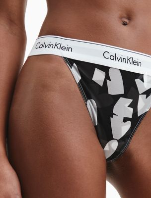 Briefs - Calvin Klein Modern Seamless Thong - Ballantynes Department Store