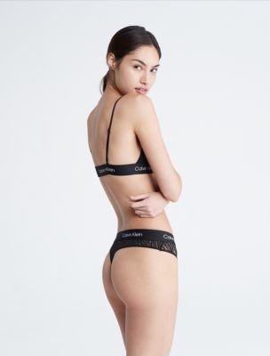 Lace Thong Calvin Klein®