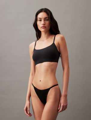 https://calvinklein.scene7.com/is/image/CalvinKlein/51705115_001_main