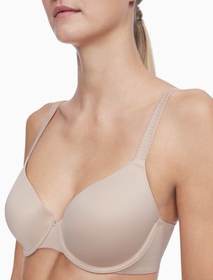 Calvin Klein Womens Liquid Touch Lightly Lined Scoop Neck Bra : :  Clothing, Shoes & Accessories