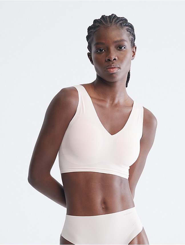 Calvin Klein Women's Invisibles Comfort Seamless Wireless Skinny