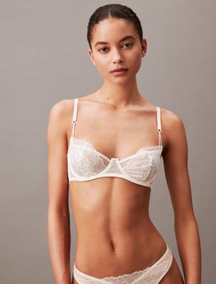 NWT Calvin Klein QF1418 Signature Unlined Plunge Soft Cup Lace