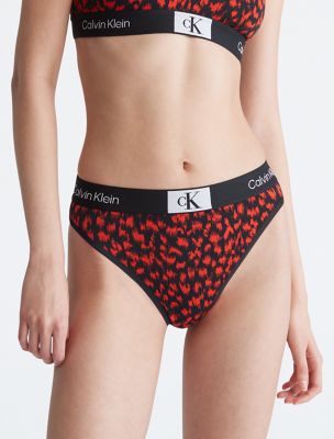 Calvin Klein Womens 1996 Cotton Modern Thong Panties : : Clothing,  Shoes & Accessories