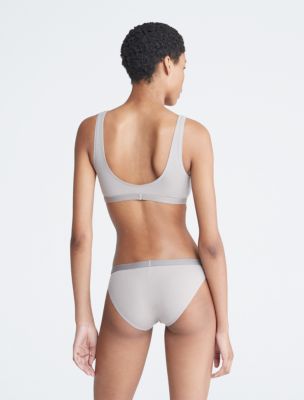 Buy Calvin Klein Underwear Women Lavender Scoop Neck Solid Bralette -  NNNOW.com