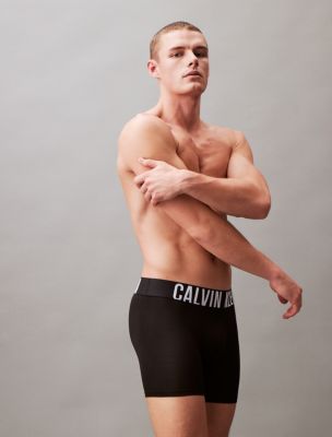 Calvin Klein NB2224 Mens Multicolor Boxer Brief Microfiber Single Pack  Underwear (Multicolor,M) 