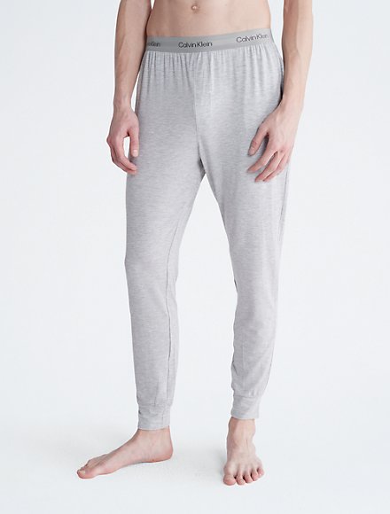 Shop Men's Sweatpants + Joggers | Calvin Klein