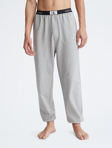 Pajamas & Sleepwear Calvin