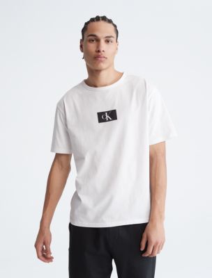 Calvin Klein Central Front Small Logo T-shirt in Black for Men