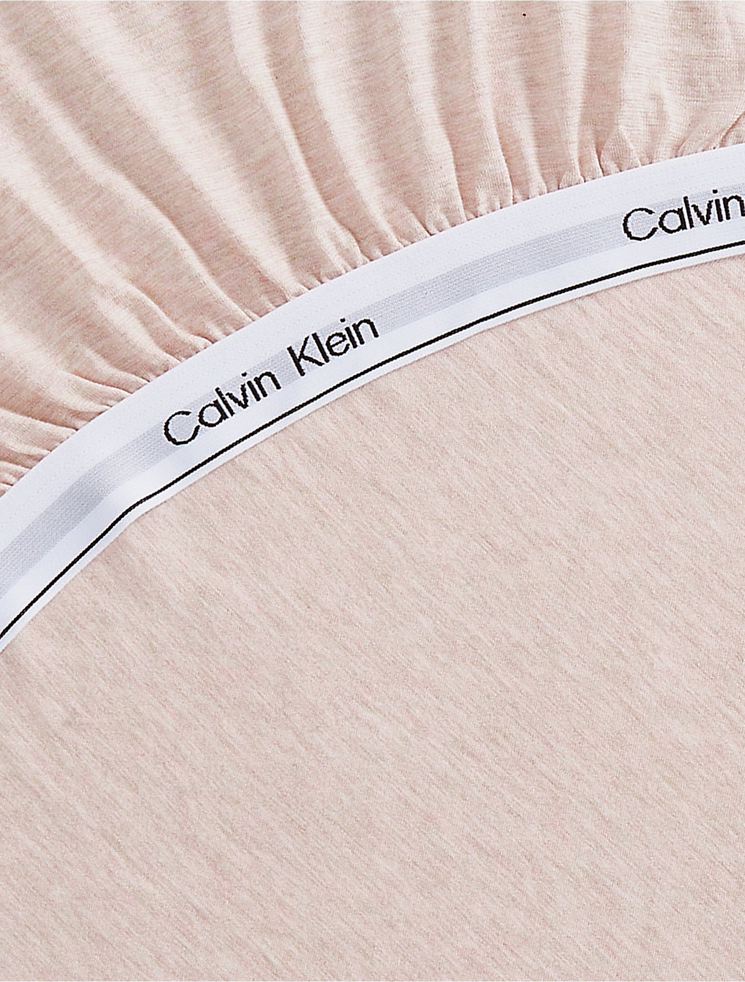 Modern Cotton Harrison Fitted Sheet | Calvin Klein