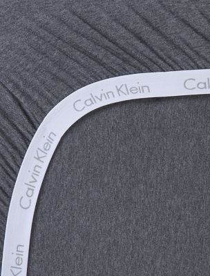 Calvin klein shop fitted sheet