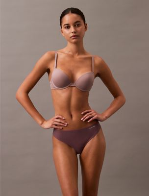 Invisibles Thong, Cinder