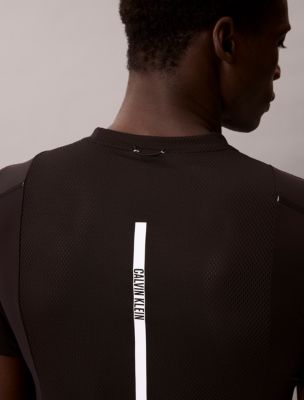 Мужские футболки Calvin Klein Intense Power Sport Tee — фото 4