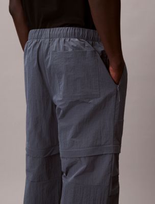 Мужские брюки Calvin Klein Ripstop Nylon Convertible Woven Pants — фото 4