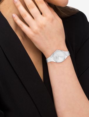 Женские часы Calvin Klein Dynamic Bangle Watch — фото 4