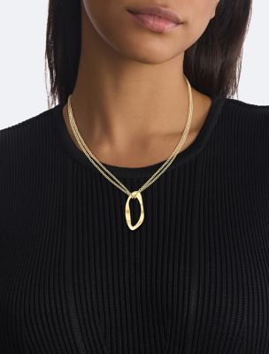 Round Organic Shape Pendant Necklace 3