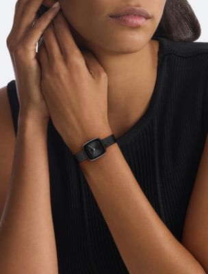 Женские часы Calvin Klein Curved Mesh Watch — фото 4