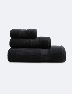 Iconic Solid Towel Set, Black