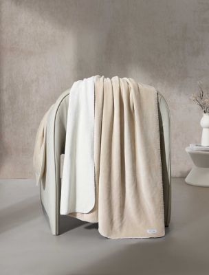 Modern Lush Reversible Throw Blanket, Beige / Snow White