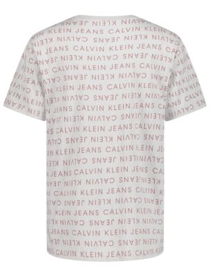 Детские футболки Calvin Klein Boys Allover Word Crewneck Tee — фото 2