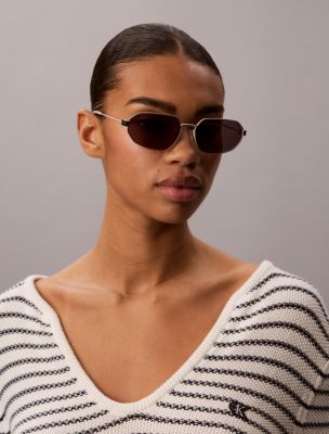 Мужские солнцезащитные очки Calvin Klein Metal Slim Modified Rectangle Sunglasses — фото 3