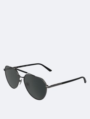 Мужские солнцезащитные очки Calvin Klein Metal Aviator Sunglasses — фото 2
