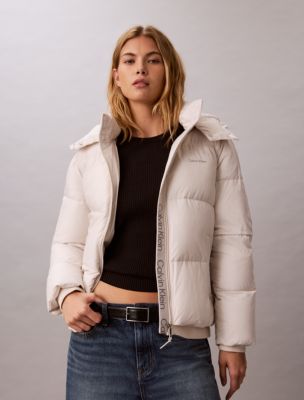 Calvin Klein Women's Essential Short Puffer Jacket - White - XL