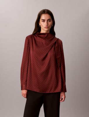 Женская атласная блузка Calvin Klein с длинным рукавом и завязками сбоку, цвет: Красное дерево / Чёрный — фото 1