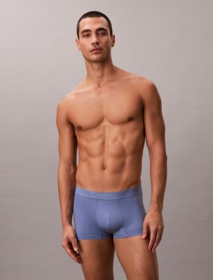 CK Black Trunk, Blue Tulip