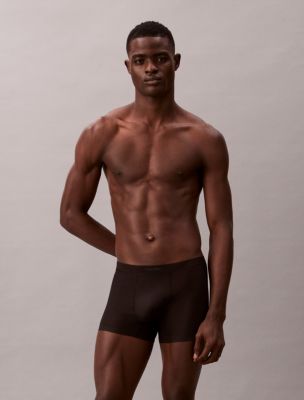 Бельё Calvin Klein Invisibles Trunk — фото 2