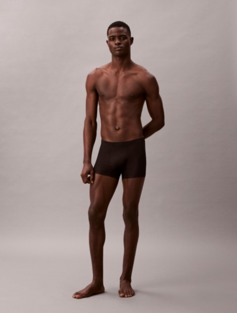 Бельё Calvin Klein Invisibles Trunk