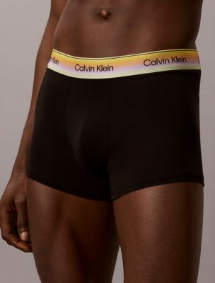 Бельё Calvin Klein Icon Cotton Stretch Pride Trunk — фото 3