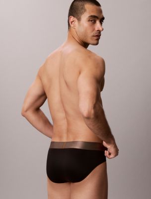 Трусы-брифы Hip для мужчин, микрофибра, стрейч — Calvin Klein, цвет: Чёрный — фото 4