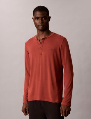 Мужской топ для сна Calvin Klein Ultra Soft из модала с планкой хенли, цвет: Spiced Apple