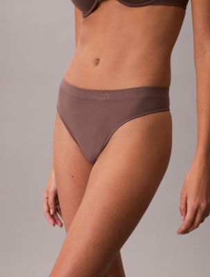 Трусы-стринги Bonded Flex, средняя посадка, 3 шт. — Calvin Klein — фото 4