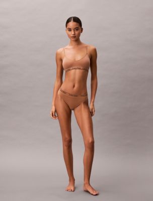 Icon Seamless Thong, Sandalwood
