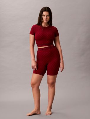 Icon Shapewear Mid Thigh Short, Seamless Emblem / Dark Berry