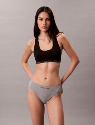 Бельё Calvin Klein Microfiber Seamless Rib 3-Pack Bikini — фото 3